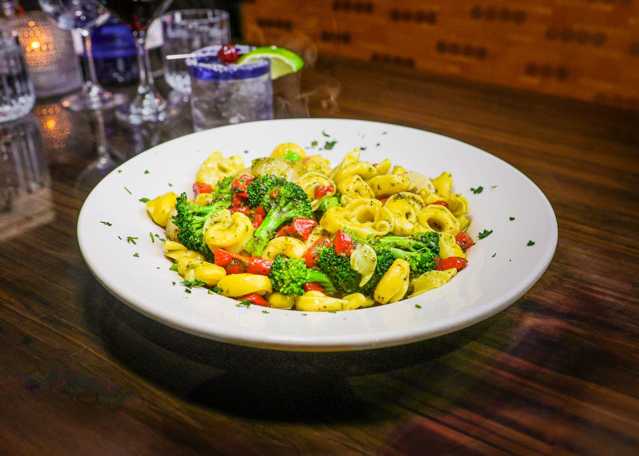 Pesto Tortellini W/Scallops.